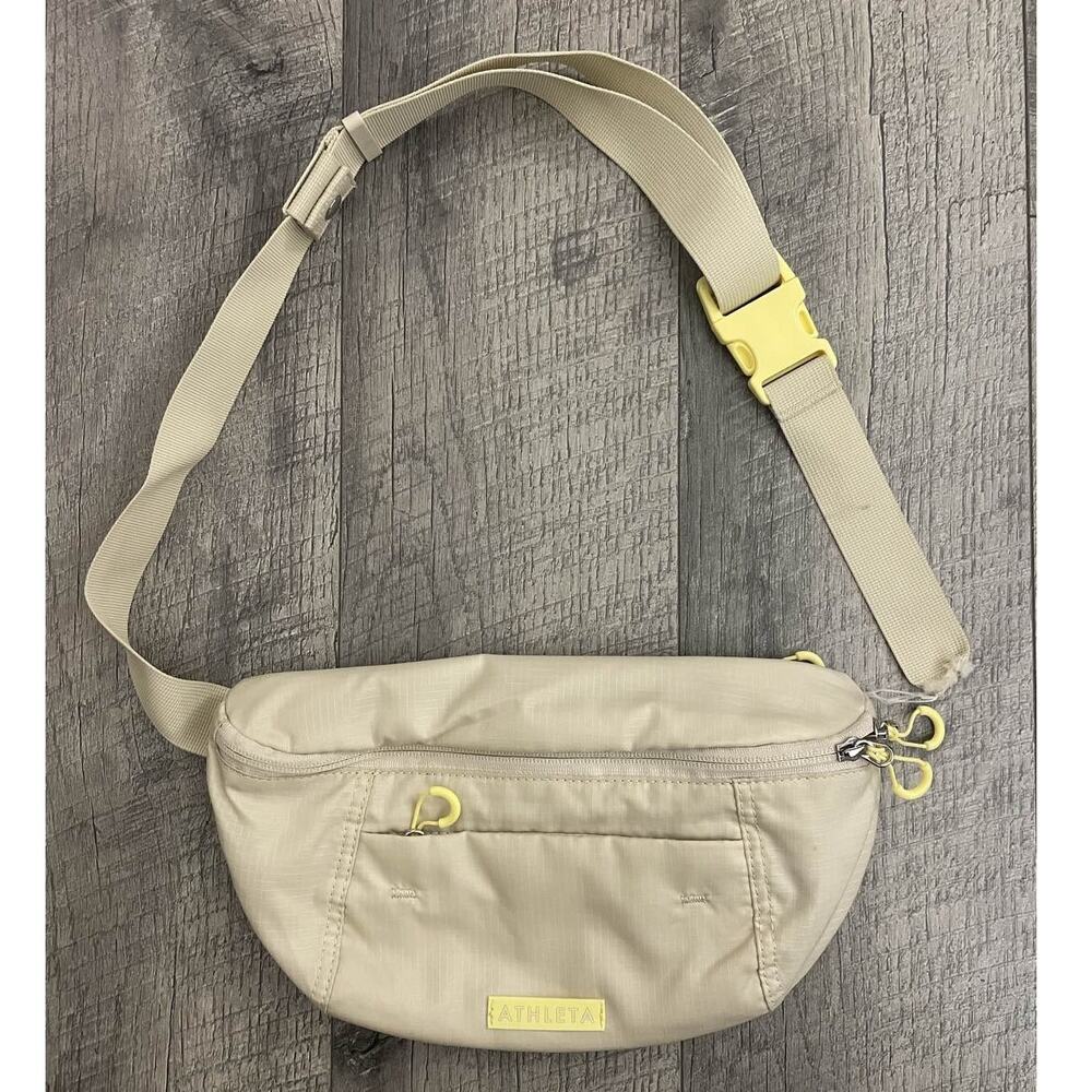 Athleta Crest Belt Bag Crossbody Dune Beige Neon